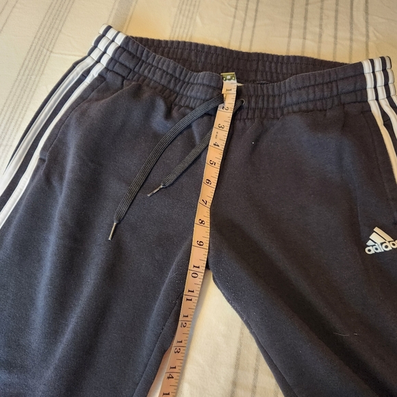 Adidas sweatpants - Picture 2 of 4